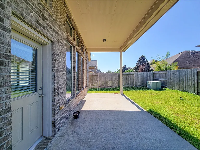 4102 Astoria Manor Ln — Photo 39