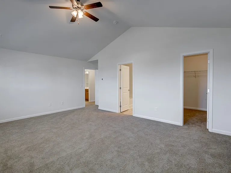 1171 Kerr St — Photo 11