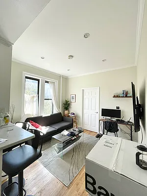 Rented by Oxford Property Group | media 21