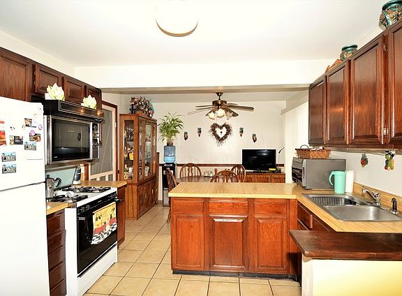 4th image of 9229 Quail Ct