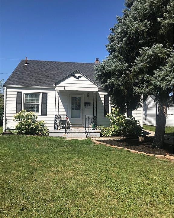 1st image of 1410 W 12th St