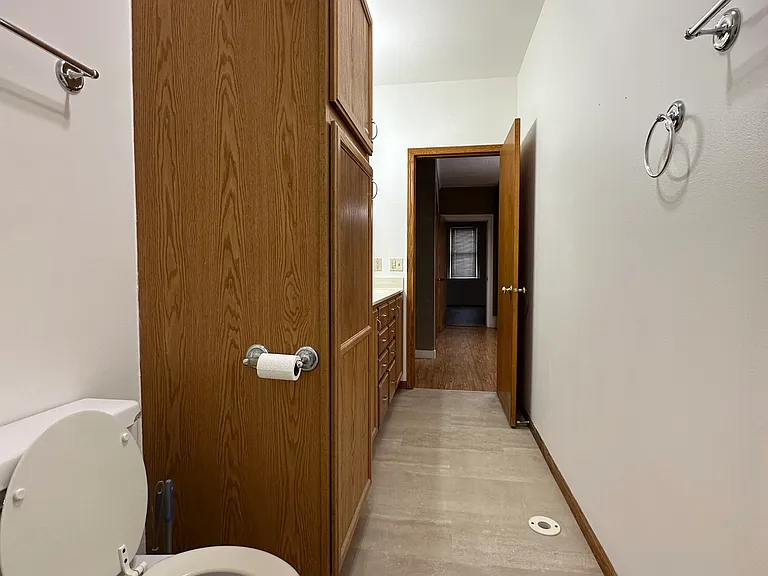 915 Madison St — Photo 20