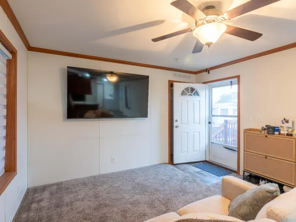 107 Village Cir, Sacramento, CA 95838