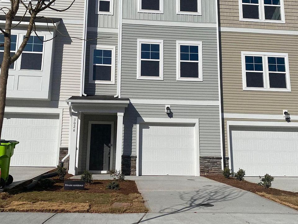 1st image of 3026 Castle Loch Ln