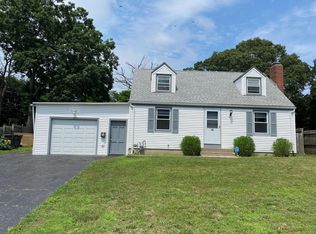 79 King Phillip Dr, North Kingstown, RI 02852