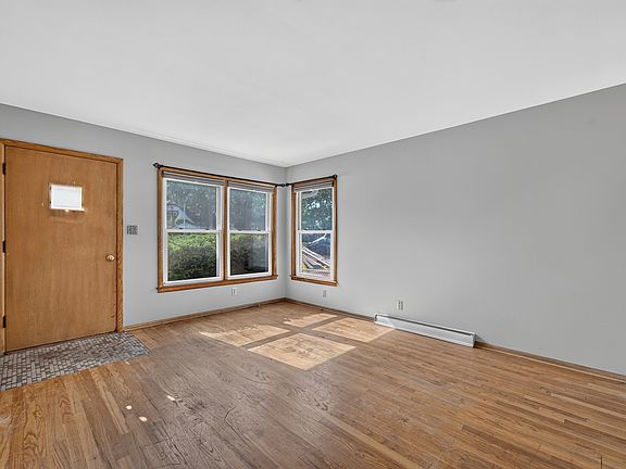 5th image of 6520 N 54th St