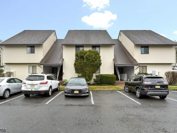 4109 Hackleberry Sq, Basking Ridge, NJ 07920