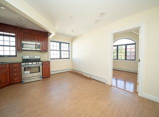 28-40 45th St #3, Astoria, NY 11103