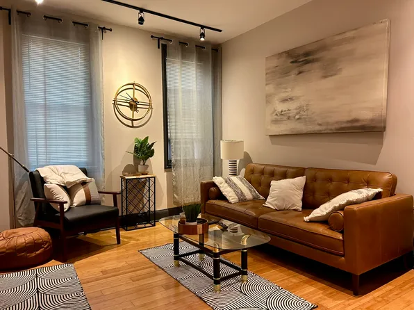 225 E King St APT 1, Lancaster, PA 17602