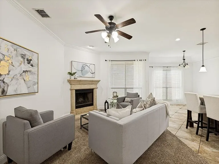 16400 Stillhouse Hollow Ct — Photo 13