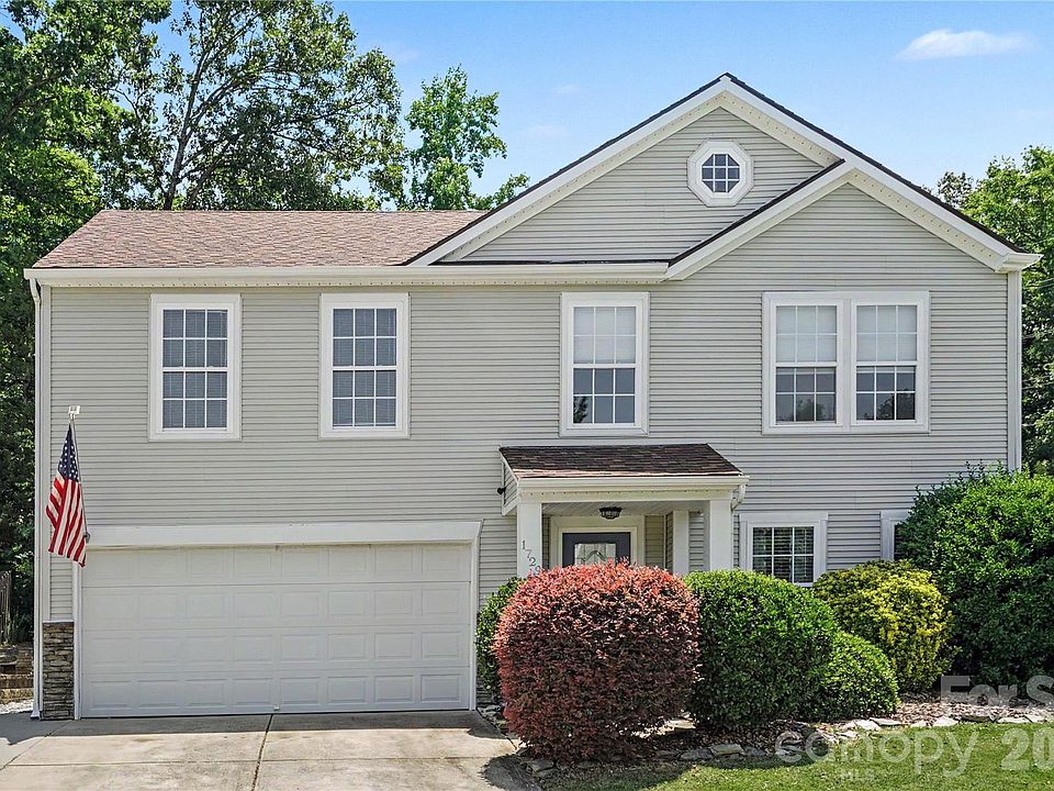 1st image of 1729 Red Bird Cir