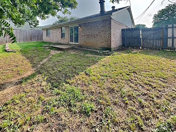 2nd image of 6115 Autumn Springs Dr