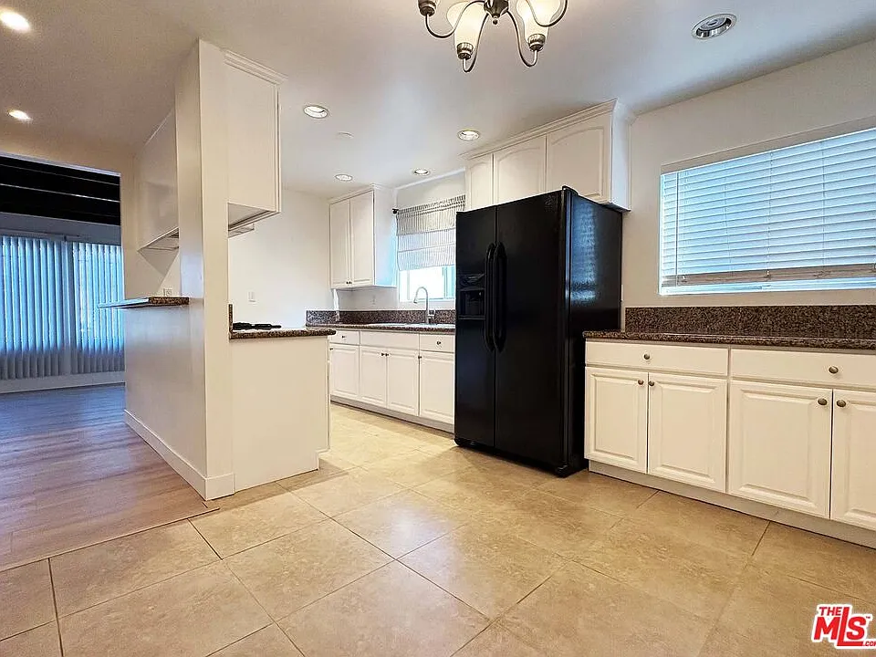 870 Figueroa Ter #1