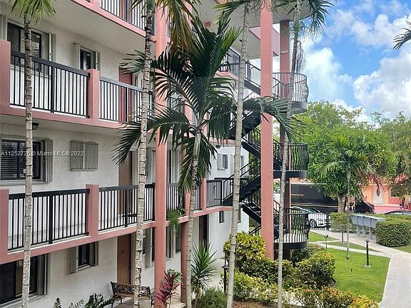 2nd image of 5460 W 21st Ct APT 310
