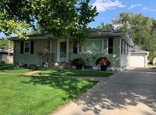 226 S Hubbard Ave, Minden, NE 68959