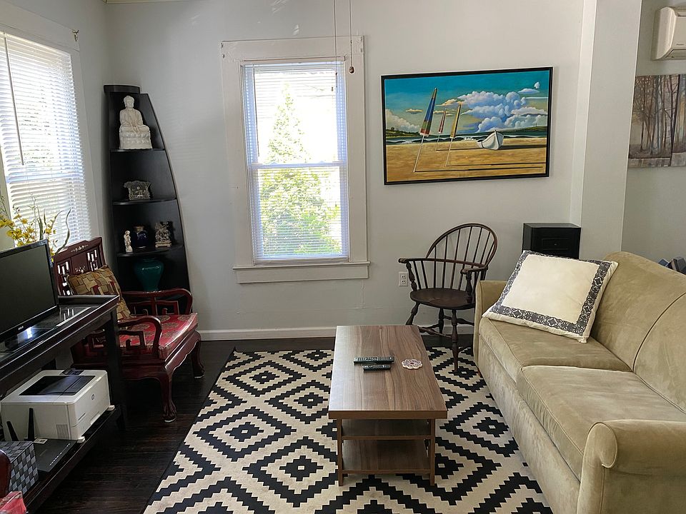 1st image of 309 West Broadway