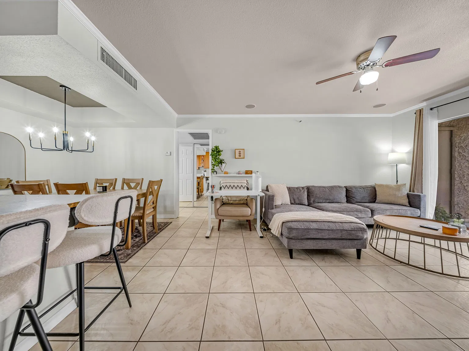 1 bed, 685 sqft, $1,400 — Photo 1