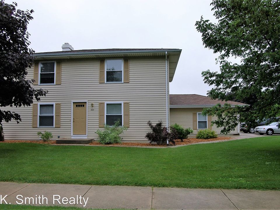 1st image of 3705 Park View Dr