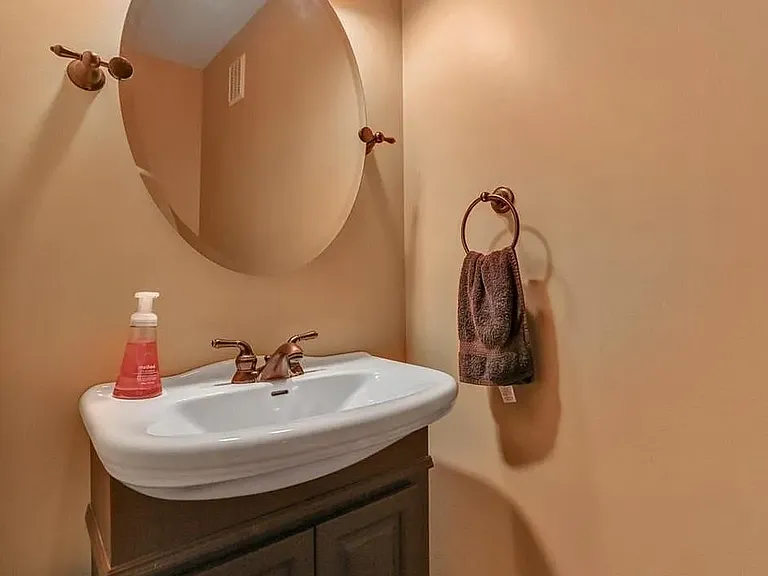 9419 Charter Gate Dr — Photo 14