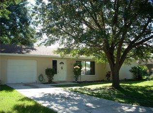 3820 Foxcroft Ct, Lakeland, FL 33813