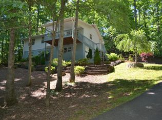 243 Wind Forest Dr, Franklin, NC 28734