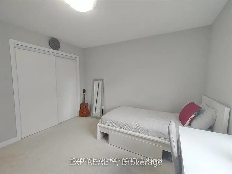 43 Sweet Pea Way — Photo 20