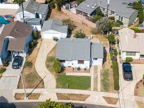 3rd image of 16921 Elgar Ave