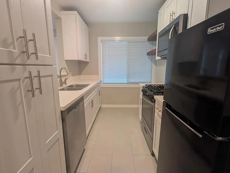 1509 S Orange Grove Ave #7 — Photo 10