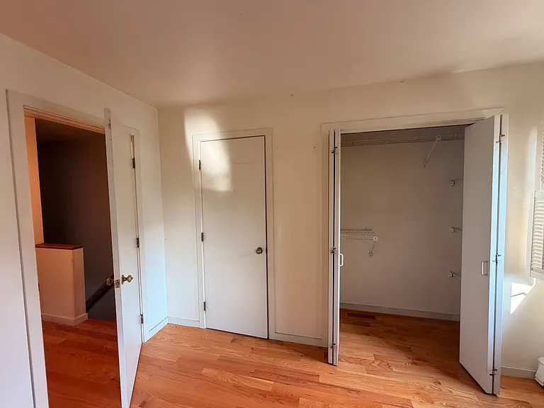 204 Charles St — Photo 10