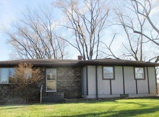 17611 Burr St, Lowell, IN 46356