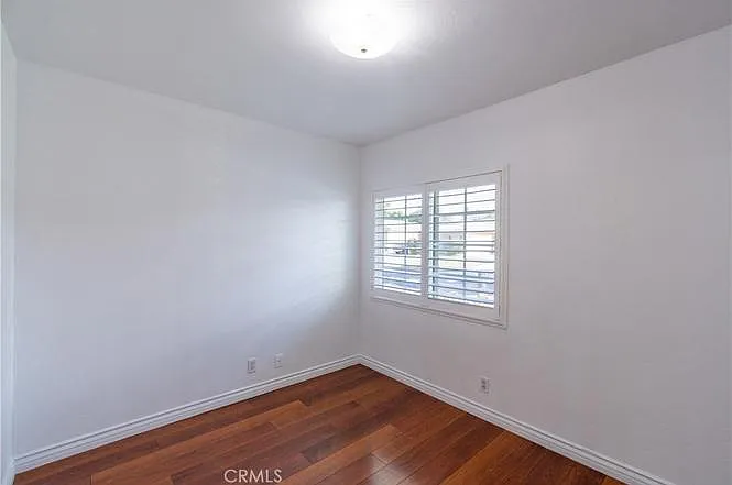 12121 Nashville Ave — Photo 18