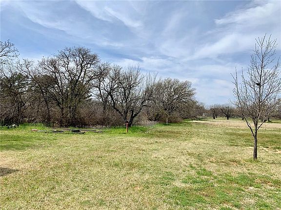 3rd image of 9257 County Road 204