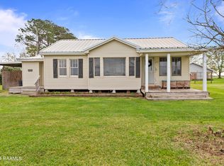 8358 Placide Rd, Maurice, LA 70555