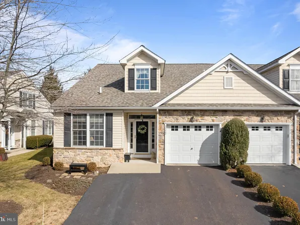 3152 Arbour Green Ct, Hatfield, PA 19440