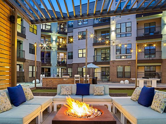 2nd image of 10346 Park Meadows Dr APT 2121