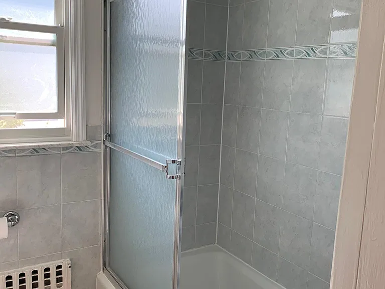690 Hillside Ave #2 — Photo 5
