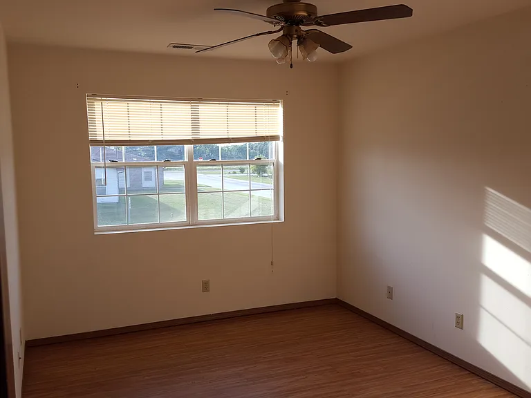 2316 Donna Maria Dr #106 — Photo 2