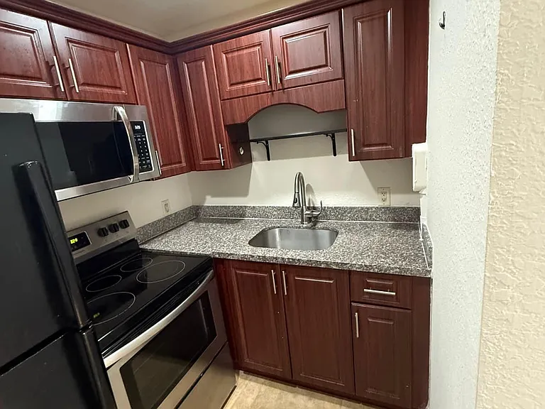 4061 Belle Rd — Photo 2