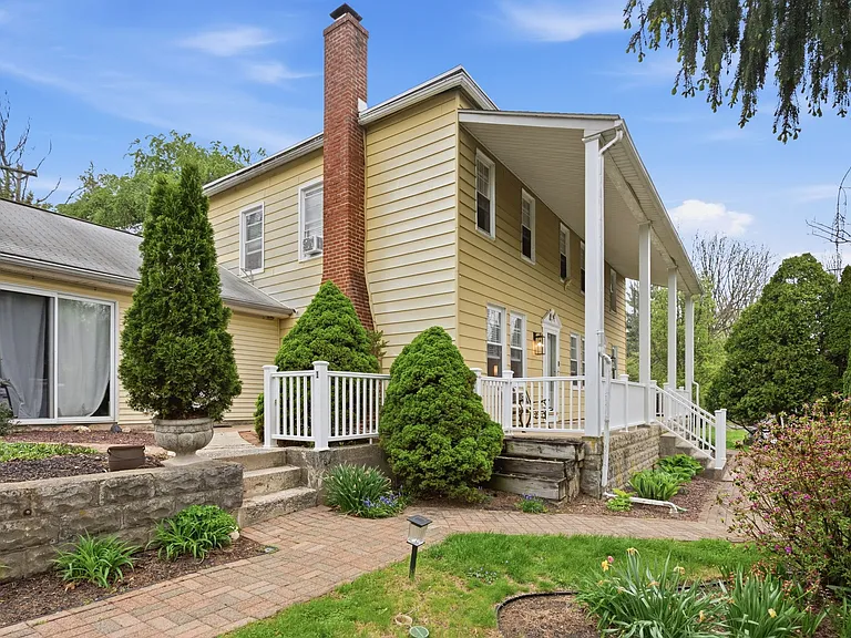 27 Wagner Ln #2 — Photo 27