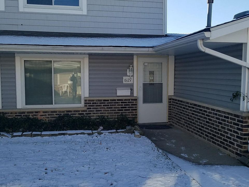 1st image of 6127 Kit Carson Dr #6127