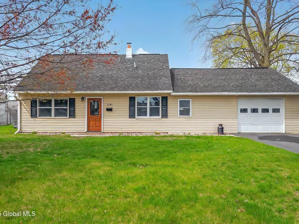 1129 Outer Drive, Schenectady, NY 12303