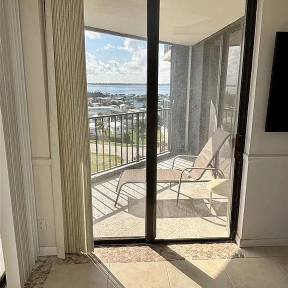 9650 S Ocean Dr #809 — Photo 17