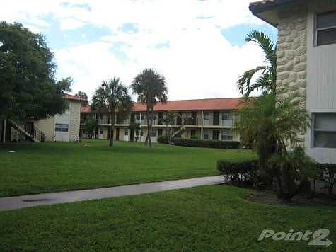 2nd image of 1201 SW 52nd Ave APT 109-2