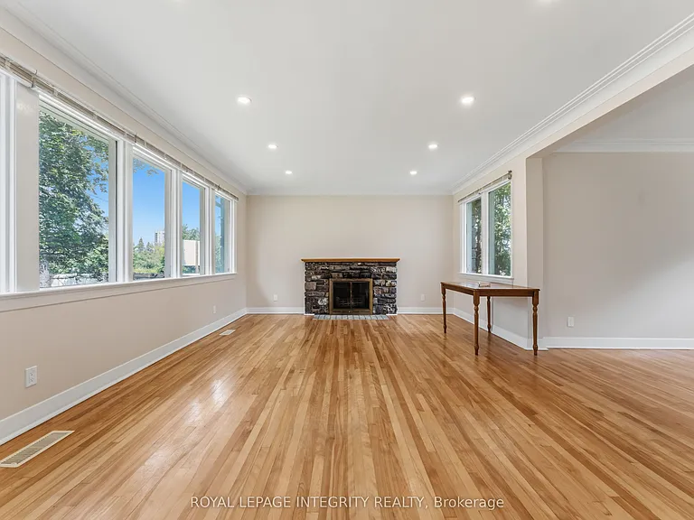 1873 Fairbanks Ave — Photo 4
