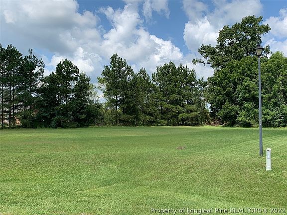 5th image of 16 Eastwind Dr