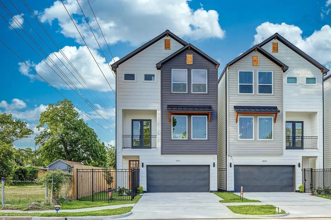 3 bed, 3.5 bath, 1810 sqft, $3,000 — Photo 1