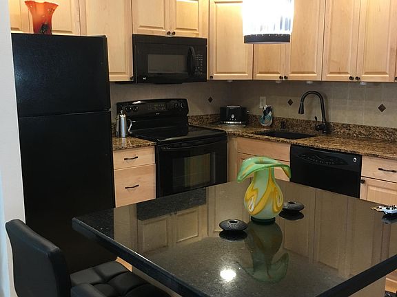 3rd image of 350 Seville Blvd #O