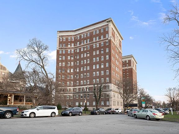 2nd image of 3900 Rose Hill Ave Unit 802A