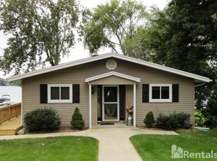 4425 Motorway Dr, Waterford, MI 48328