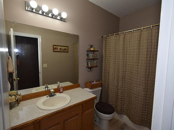 5th image of 14024 Dunbarton Dr
